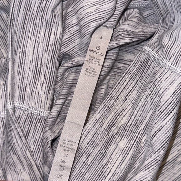 Lululemon Wunder Under High Rise 7/8 Tight Leggings 25" Wee Are From Space Sz 4 - Picture 11 of 12